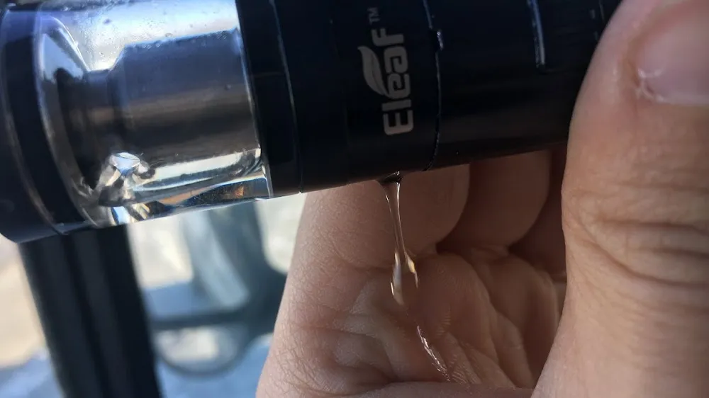 Почему протекает электронная сигарета? Фото-1