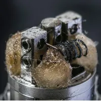 Как сменить испаритель в электронной сигарете