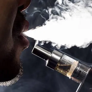 Почему электронная сигарета плюется, хлюпает и булькает?